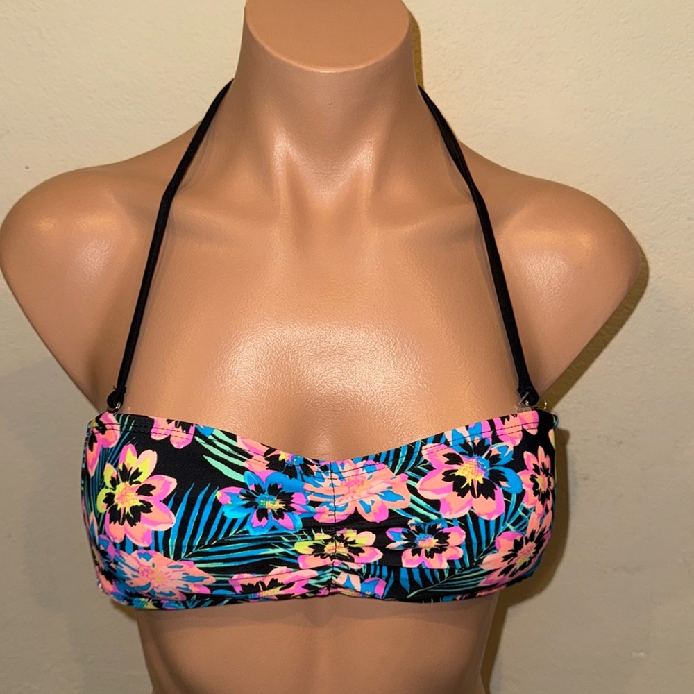 NWT Bikini Nation bikini top bra Bandeau